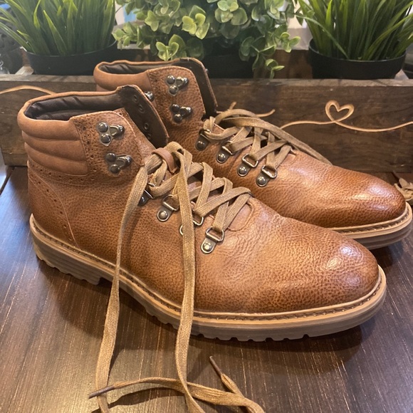 Van Heusen | Shoes | Mens Boots | Poshmark